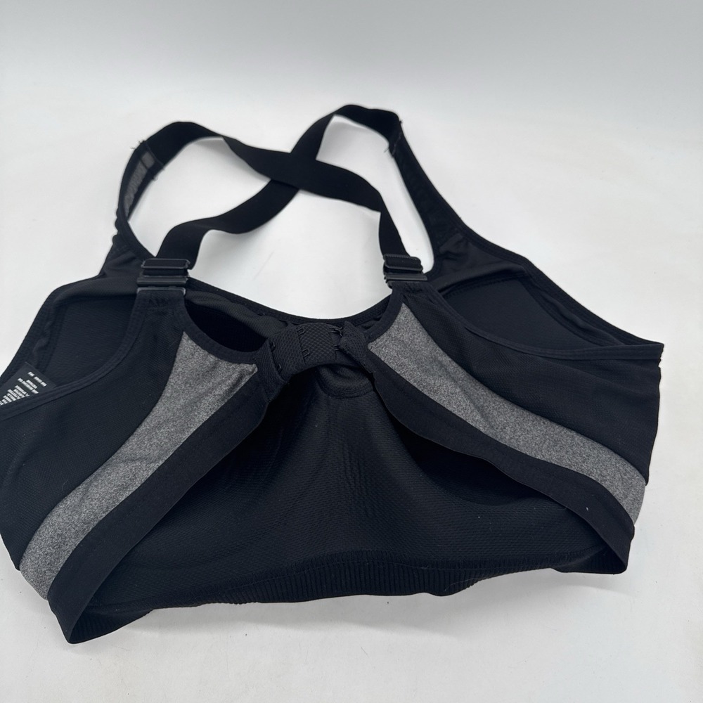Avia Women's Sports Bra Gray Black Size 40DD Nylon Polyester Spandex - Picture 4 of 8